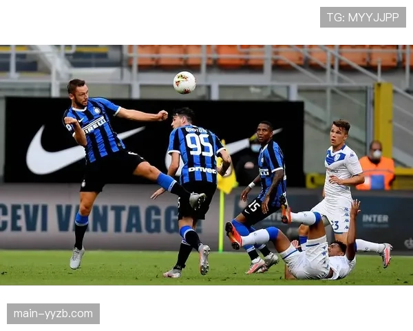 国际米兰客场2-0击败维罗纳,领先优势扩大至8分