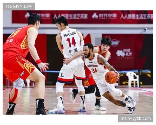 更衣室通讯：击败王牌后，梦想队更衣室充满活力，主帅称赞团队防守执行力